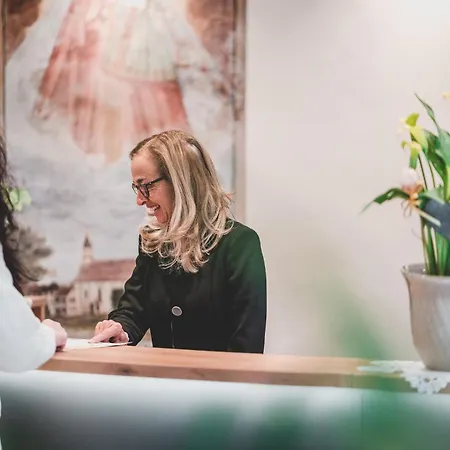 Hotel Wessobrunn Meran